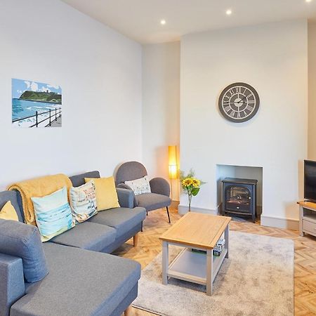 Host & Stay - 2 Maritime Apartments Скарбъро Екстериор снимка